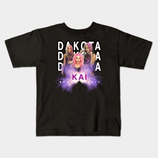 WOMEN WRESTLE DAKOTA Kids T-Shirt